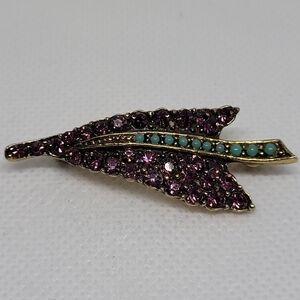 STUNNING Vintage Purple Rhinestone Turquoise Stone Gold Tone Leaf Brooch